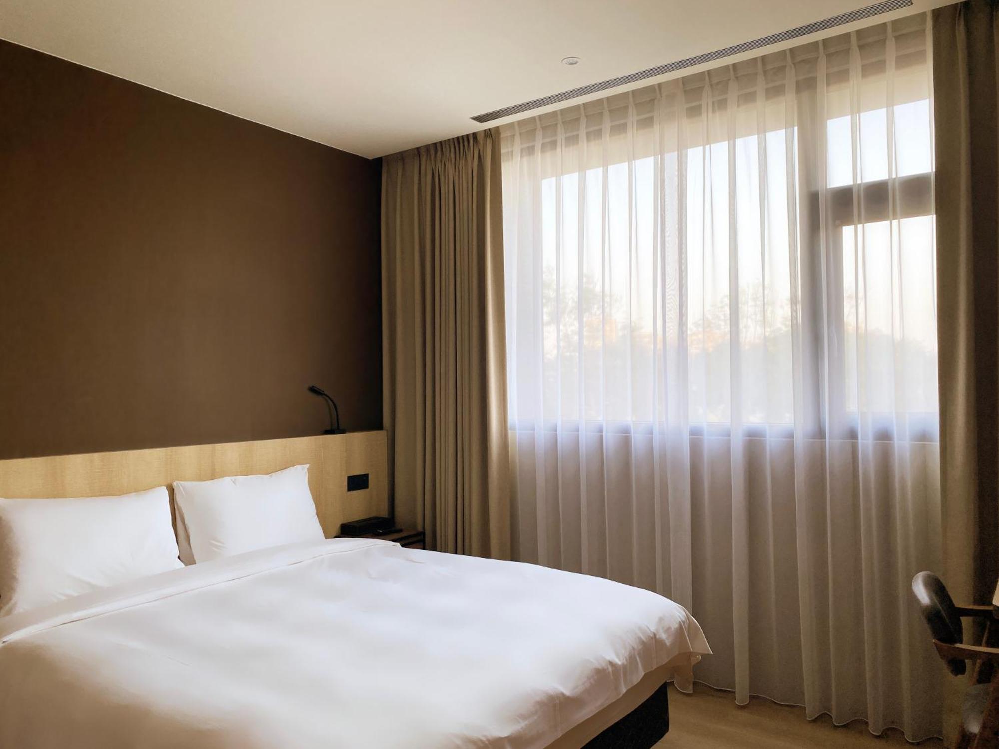 Alfar Hotel Taojüan Szoba fotó